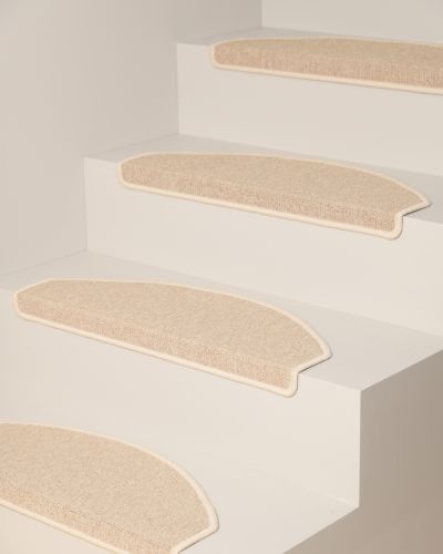 Rambo beige 71 halvmåne - trappeteppe