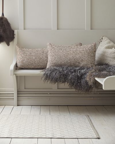 Tjörn beige – ullteppe